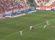 华体会视频-激战！法甲比赛连胜球队被挑战，局面何去何从？