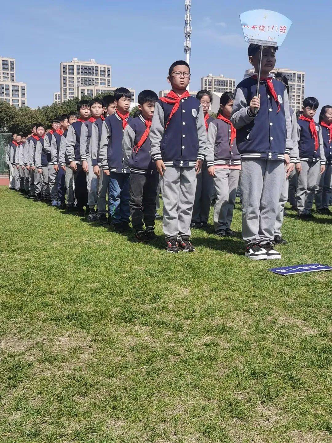 球员训练有素在国际比赛夺冠 球员训练有素在国际比赛夺冠