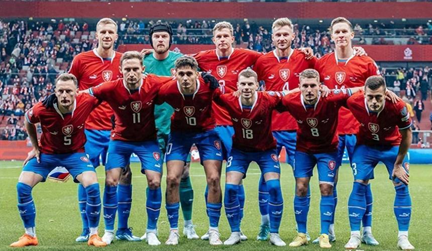 拉脱维亚队坚守主场，欧洲杯资格晋级尚未明朗的简单介绍